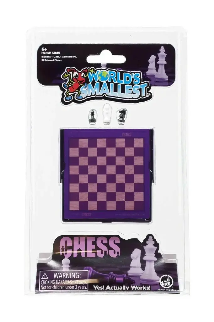 World's Smallest Chess 5049